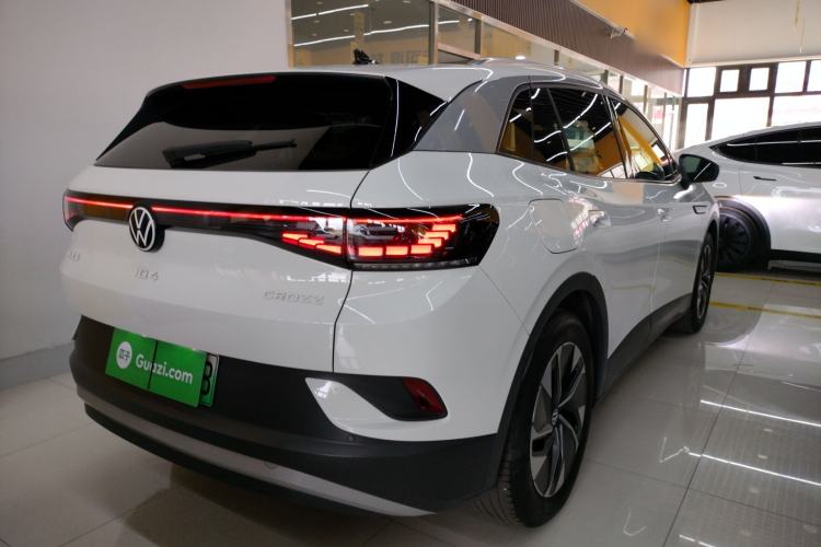 Used Volkswagen ID.4 CROZZ 2024 Pure Edition Limited Edition Rear Right 45 Deg