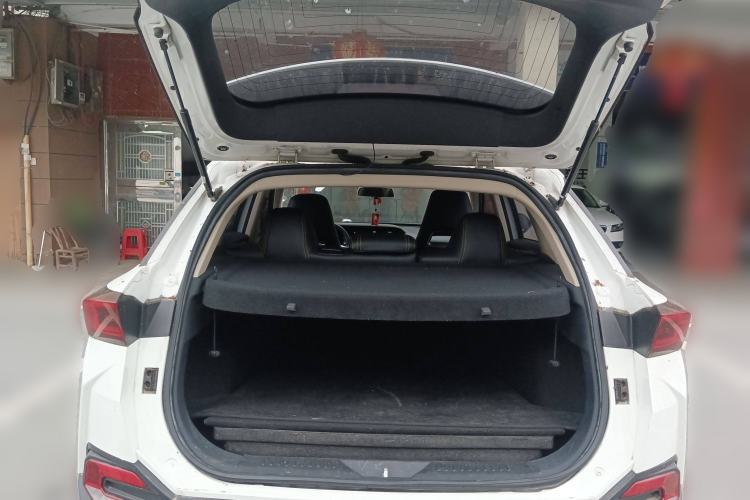 Used Bestune T77 2019 Facelift 230 TID Automatic Luxury Version China V Emission Standard
