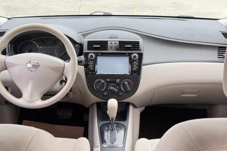 Used Nissan Tiida 2014 1.6L CVT Comfort Model