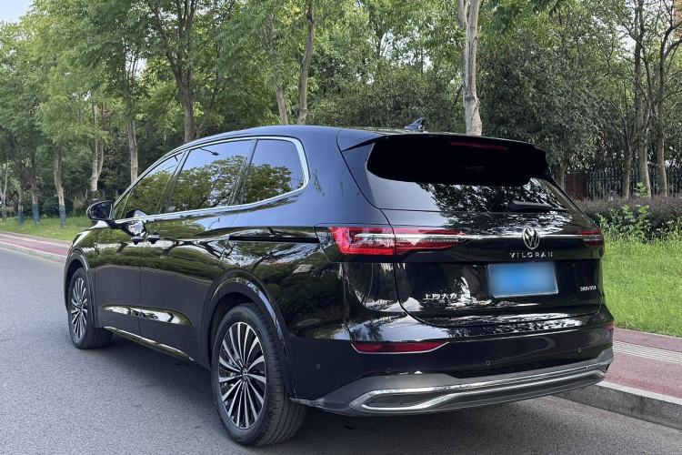 Used Volkswagen Viloran 2024 380TSI Premium Edition