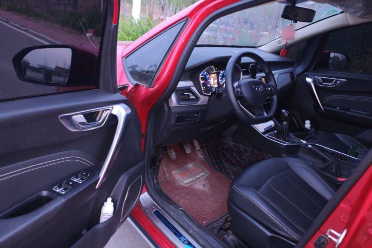 Used Geely Auto Vision X3 2019 Upgraded Model 1.5L Manual Elite Version