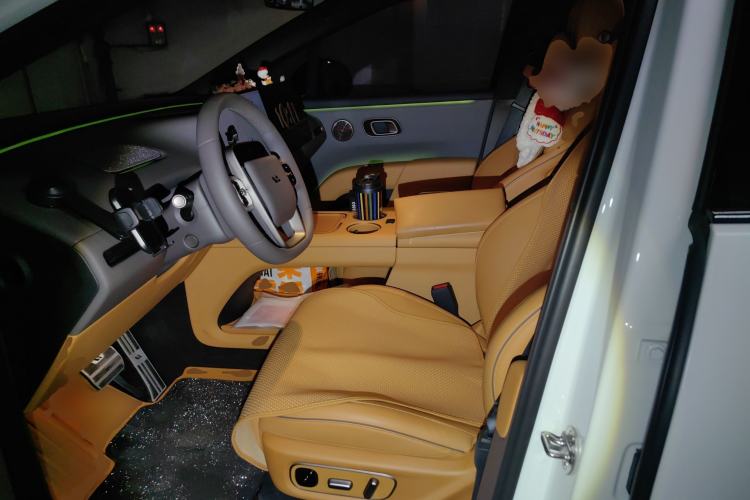 Used Li Auto Li Auto i8 2025 Model Standard Version