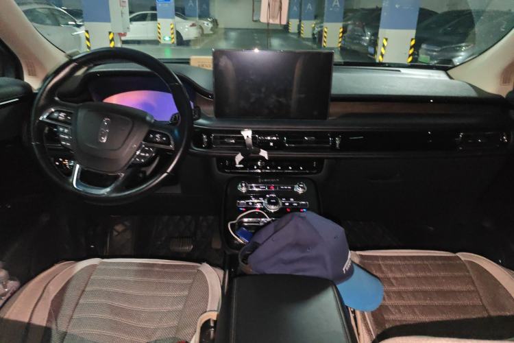 Used Lincoln Nautilus 2021 2.0T Four-Wheel Drive Luxury Edition Center Console