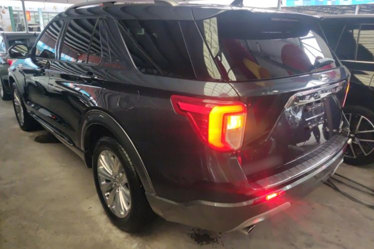 Used Ford Explorer 2020 EcoBoost 285 4x4 Titanium Edition 7-Seater