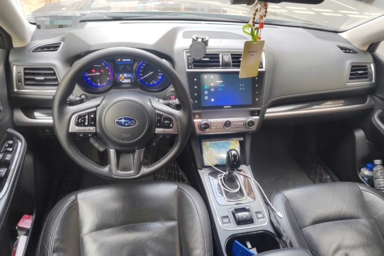 Used Subaru Outback 2017 2.5i Sport Navigation Edition with EyeSight Center Console