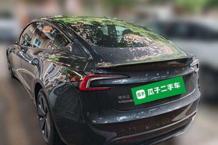 Used Tesla Model 3 2023 Long-Range All-Wheel-Drive Version