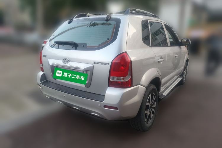 Used Hyundai Tucson 2013 2.0L Automatic Two-Wheel Drive Comfort Version
