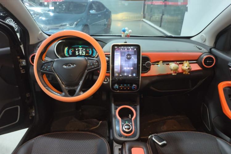 Used Chery QQ Little Ant 2019 4-Seater Smart Edition 35 kWh Center Console