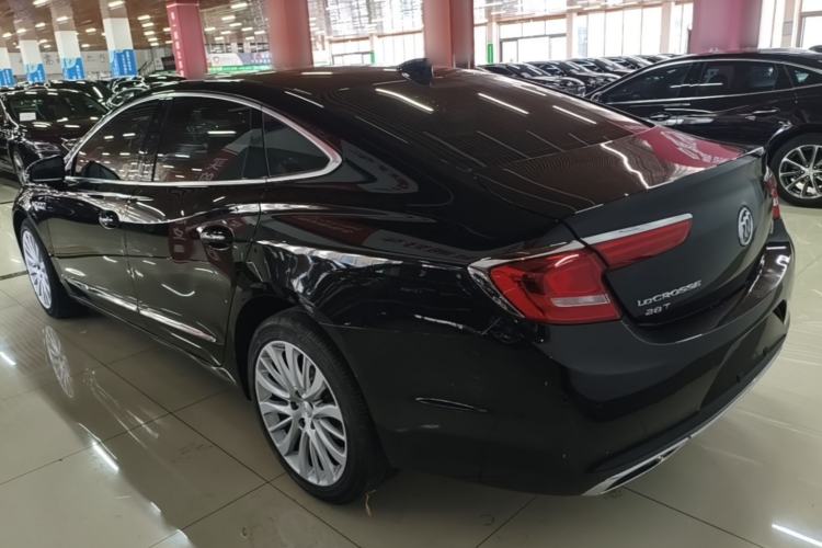 Used Buick LaCrosse 2019 28T Luxury Version
