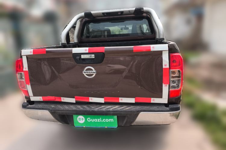 Used Nissan Navara 2017 2.5L Manual 4x4 Flagship Edition QR25