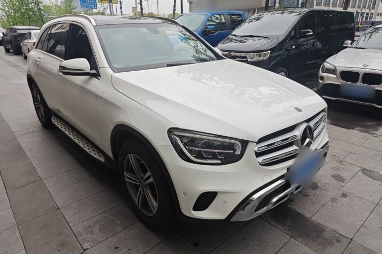 Used Mercedes-Benz GLC 2021 GLC 260 L 4MATIC Dynamic Edition Front Right 45 Deg