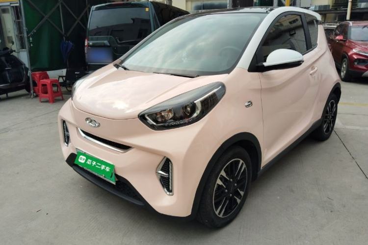 Used Chery Little Ant 2022 Sweet Pink Edition Half-Sugar Version Lithium Iron Phosphate 29.2 kWh 30 kW 301 km