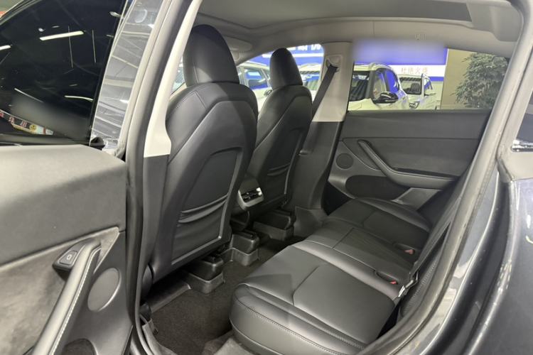 Used Tesla Model Y 2024 Rear-Wheel-Drive Version