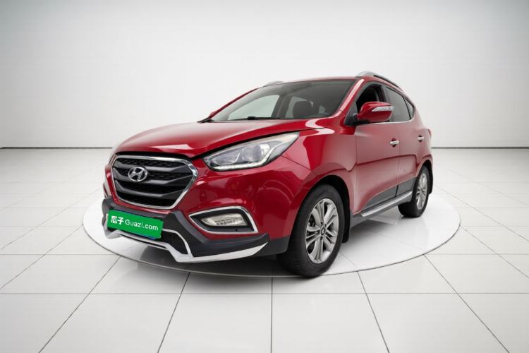 Used Hyundai ix35 2013 2.0L Automatic Two-Wheel Drive Smart GLS China IV Standard