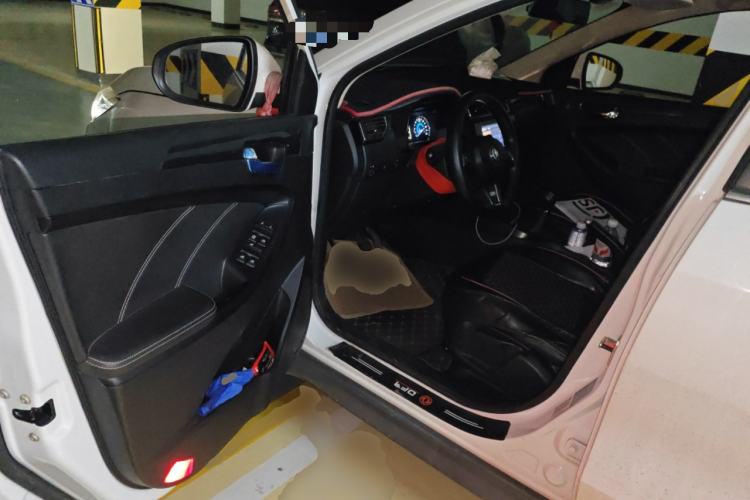 Used Dongfeng Fengon 580 2020 1.8L Manual Comfort Model
