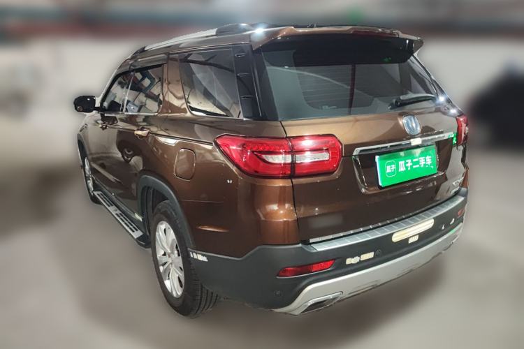 Used Changan CS95 2017 2.0T Two-Wheel Drive Zhiyuan Edition
