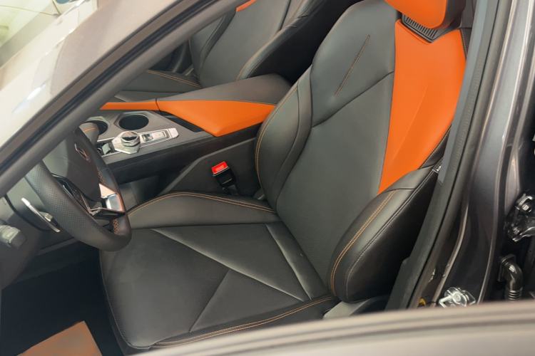 Used CHANGAN UNI-V 2022 1.5T Smart Navigation Version
