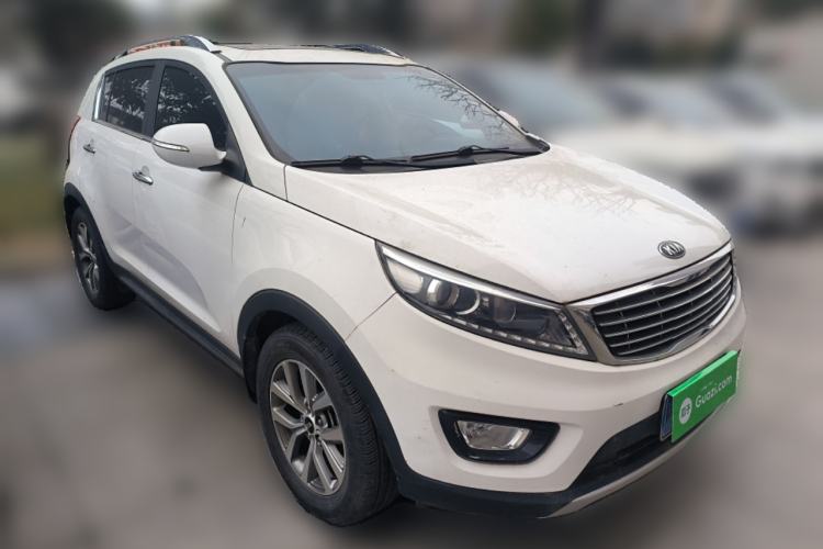 Used Kia Sportage R 2015 2.0L Automatic Two-Wheel Drive GLS Front Right 45 Deg