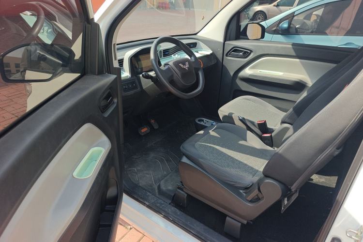 Used Wuling Hongguang MINIEV 2020 Lite Version Lithium Iron Phosphate Driver Seat