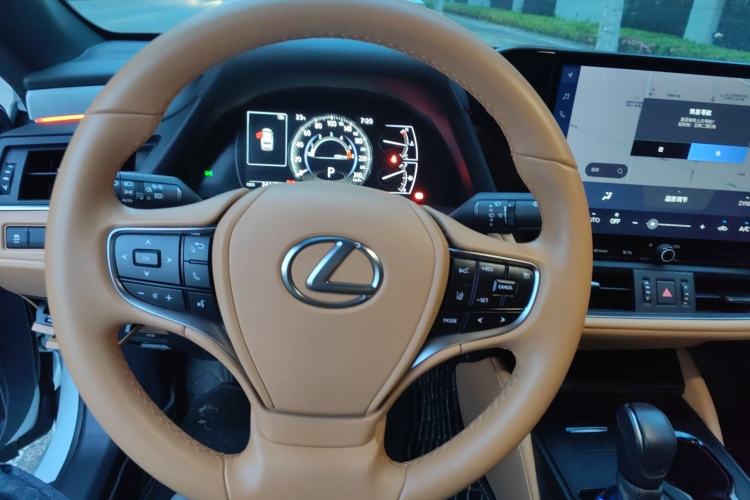 Used Lexus ES 2025 200 Premium Edition Steering Wheel