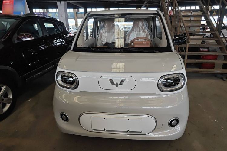 Used Wuling Hongguang MINIEV 2024 3rd Generation 215km Youth Edition

