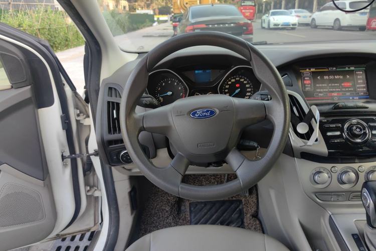 Used Ford Focus 2012 Sedan 1.6L Automatic Comfort Model