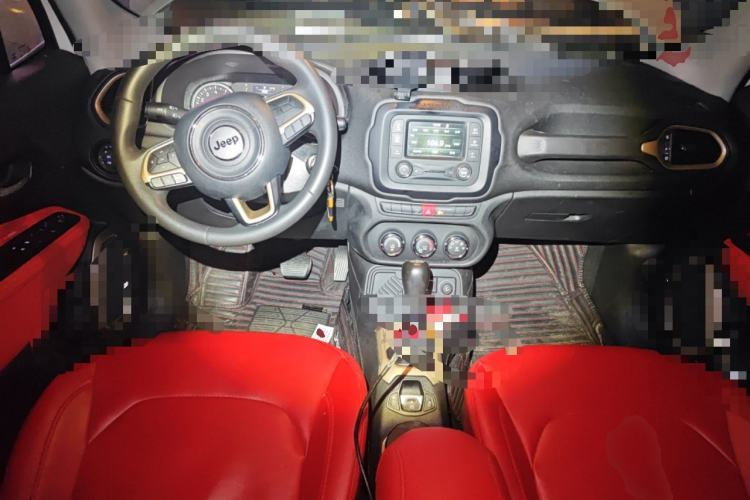 Used Jeep Renegade 2017 180T Automatic High-Energy Version
