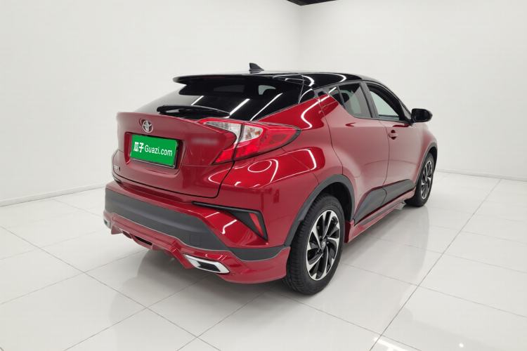 Used Toyota IZOA 2018 2.0L Yichi Version China VI Standard