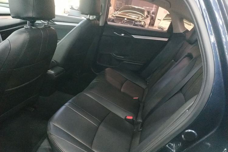 Used Honda Civic 2016 220TURBO CVT Luxury Edition