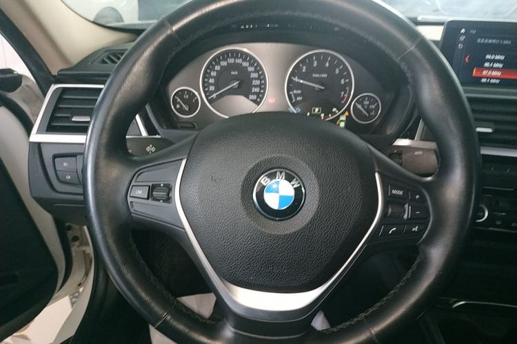 Used BMW 3 Series 2019 320Li Fashion Model
