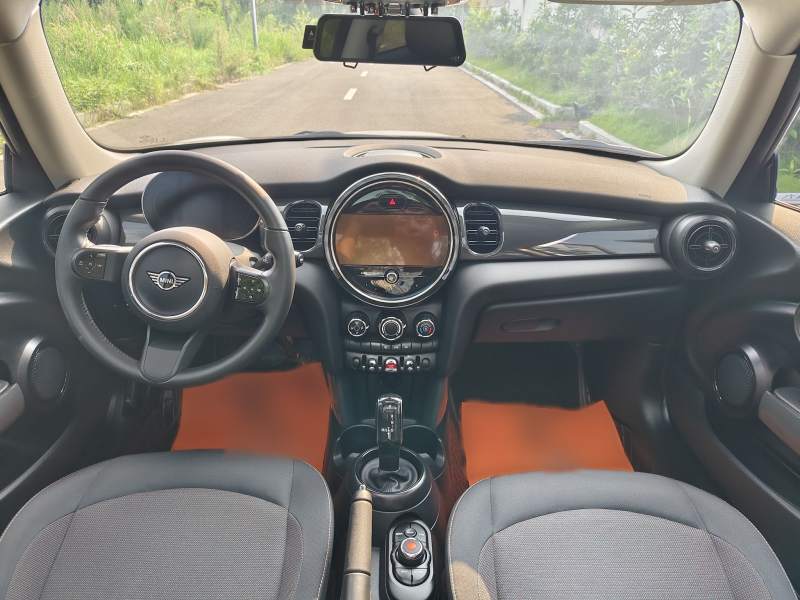 Used MINI 2023 1.5T ONE — 36