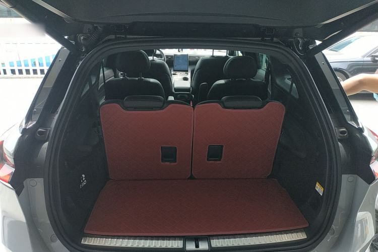 Used Nio ES8 2020 415 km Range 6-Seater Version
