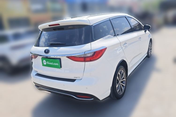 Used BYD Song MAX 2019 1.5T Automatic Smart Connect Ruiyi Sunroof Model 7 Seats China VI Standard
