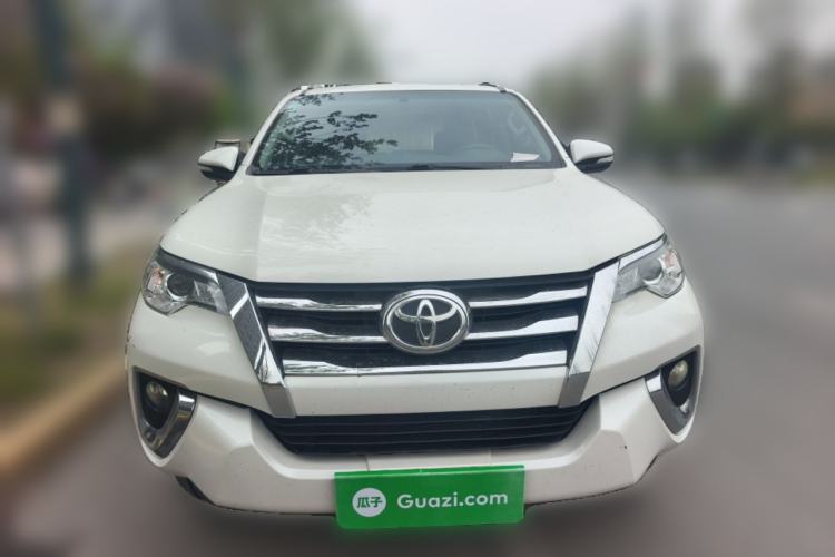 Used Toyota Fortuner 2016 2.7L Middle East Version Front