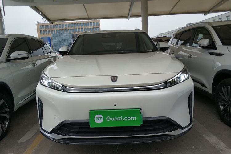 Used Roewe D5X DMH 2024 135 Tech Edition
