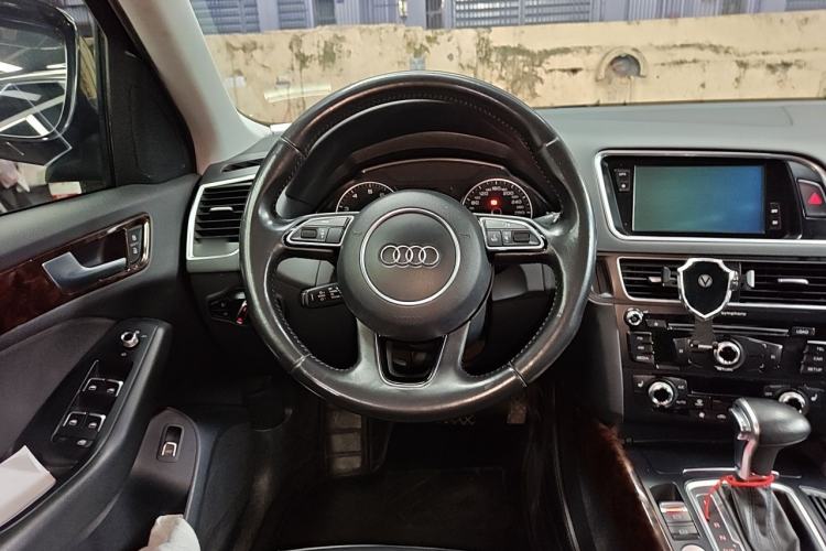 Used Audi Q5 2015 40 TFSI Technology Edition