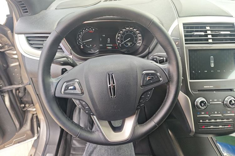 Used Lincoln MKC 2017 2.0T Two-Wheel Drive Deluxe Edition