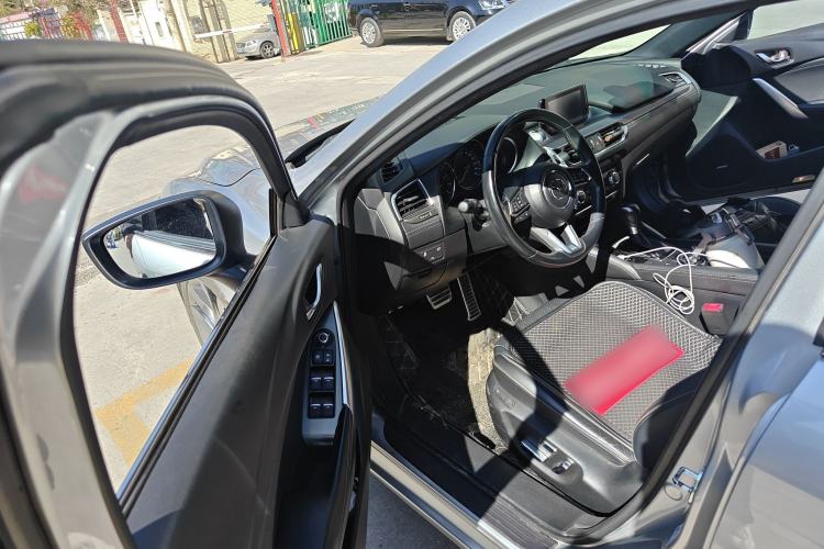 Used Mazda Atenza 2018 2.5L Blue Sky Prestige Edition China V Standard Driver Seat