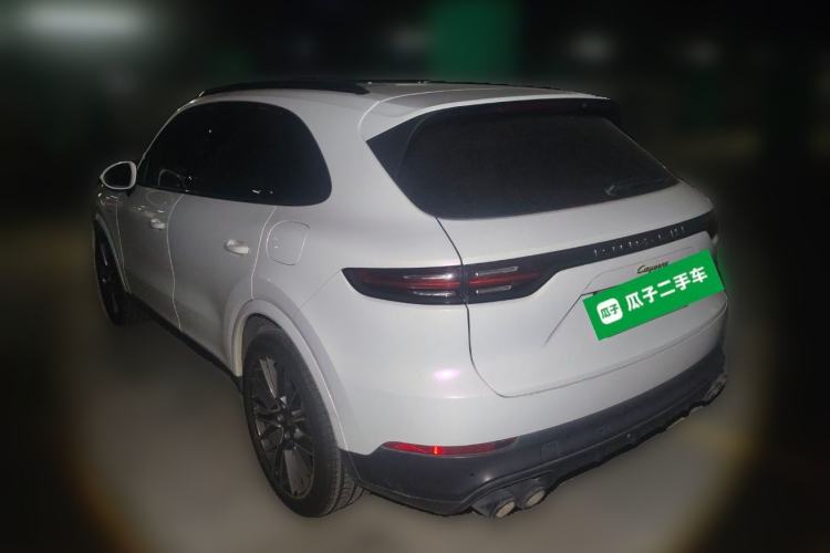 Used Porsche Cayenne E-Hybrid 2020 Cayenne E-Hybrid 2.0T Rear Left 45 Deg