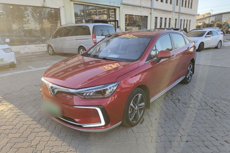 Used BAIC Beijing EU5 2018 R500 Smart Wind Edition