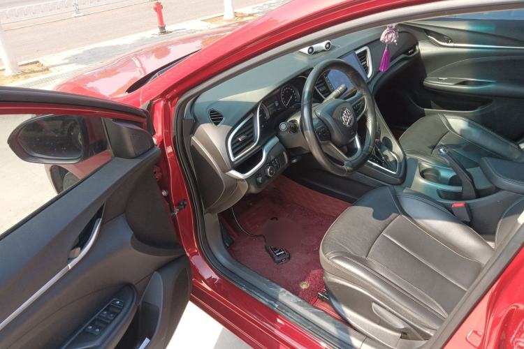 Used Buick GT 2018 18T Automatic Elite Model