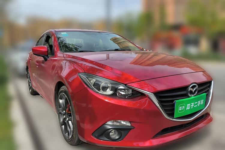 Used Mazda 3 Axela 2014 Sedan 2.0L Automatic Sport Model
