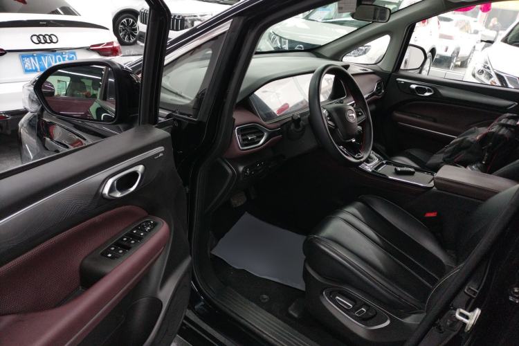 Used GAC Trumpchi M6 2023 PRO 270T DCT Luxury Edition
