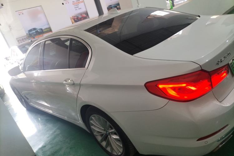 Used BMW 5 Series New Energy 2020 Mileage Upgrade Version 530Le Luxury Package