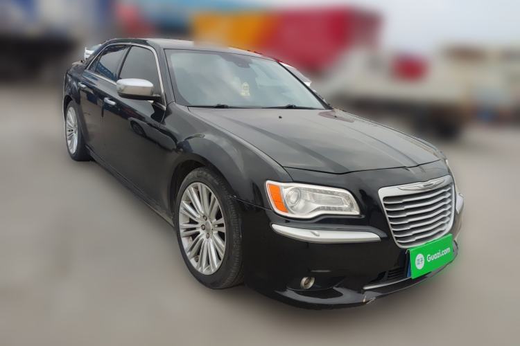 Used Chrysler 300C 2014 3.0L Excellence Edition
