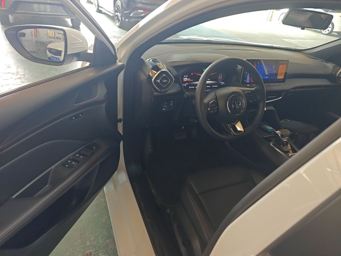 MG 5 2025 300TGI Global Flagship Edition — снимка 18