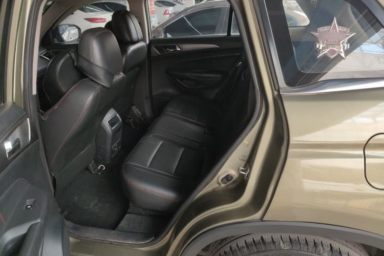 Used CHANGAN CS75 2014 2.0L Manual Luxury Version China V Standard
