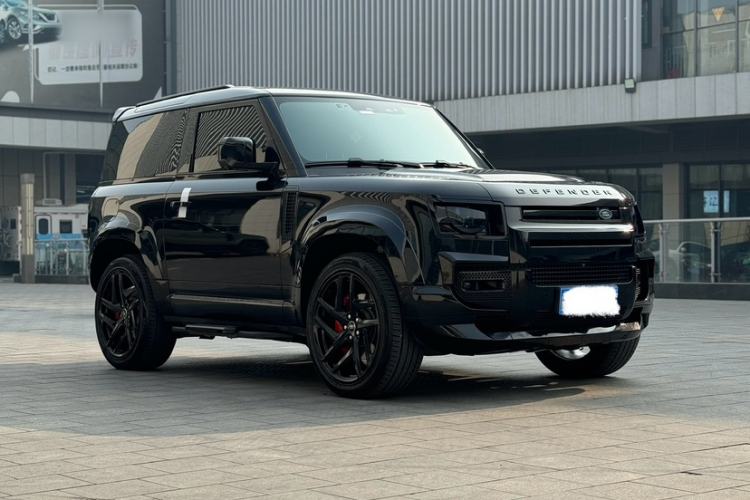 Used Land Rover Defender 2023 90 3.0T P400 XS
