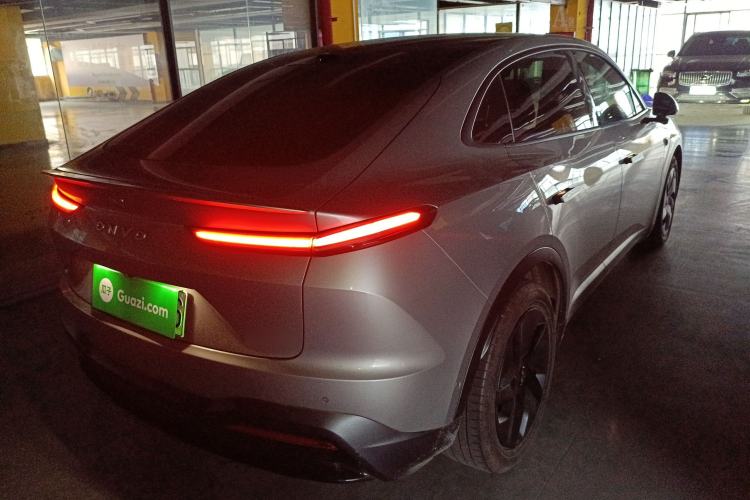 Used ONVO L60 2024 60 kWh Rear-Drive Version