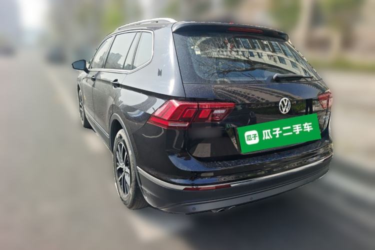 Used Volkswagen Tiguan L 2017 330TSI Automatic Two-Wheel Drive Luxury Edition